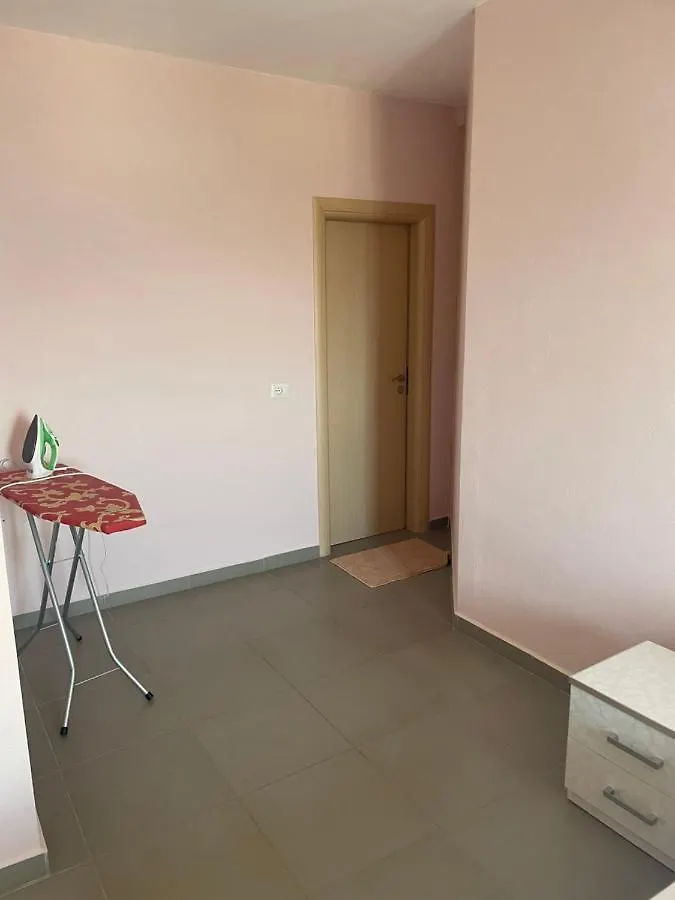 Xhulio Apartments Sarandë