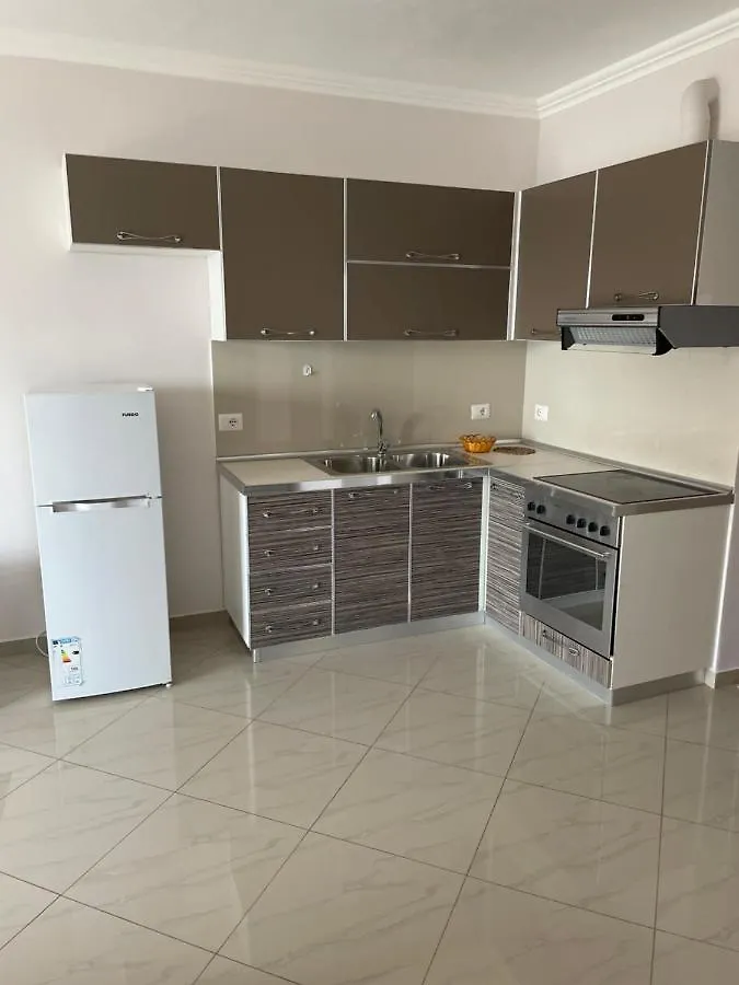 Xhulio Apartments Sarandë