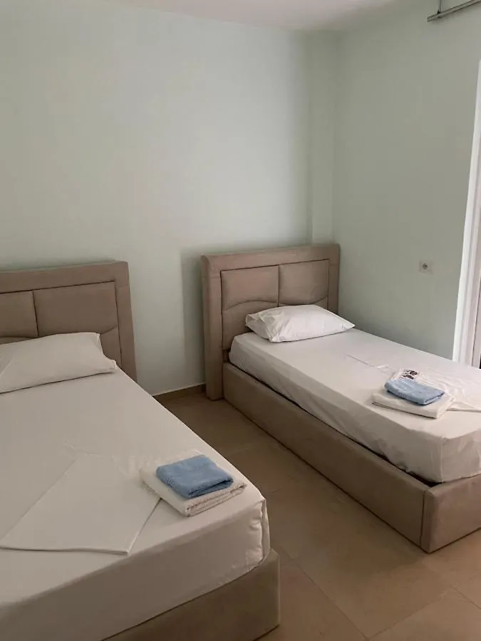 Xhulio Apartments Sarandë Albania