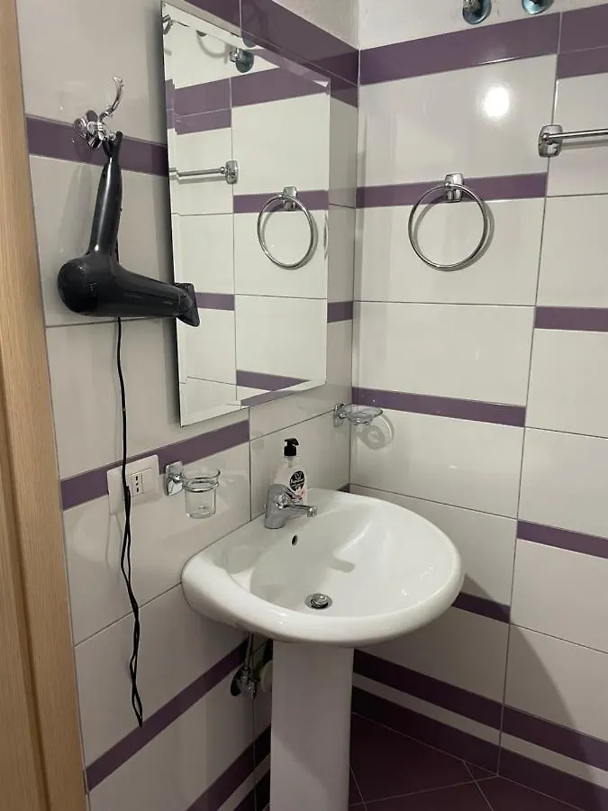 Xhulio Apartments Sarandë