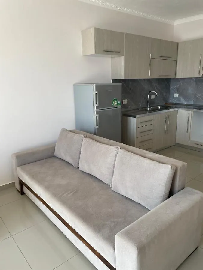 Xhulio Apartments Sarandë
