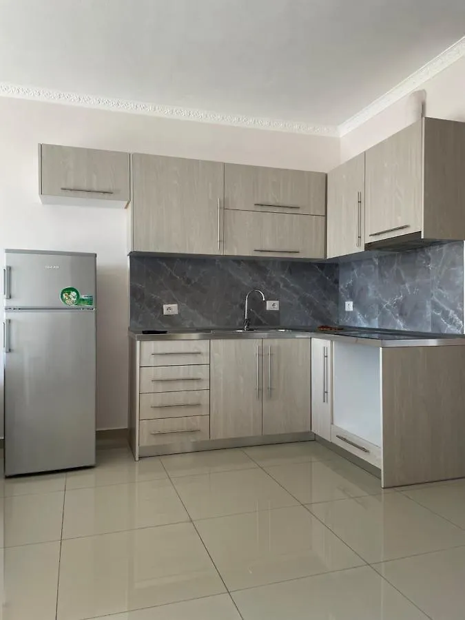 Xhulio Apartments Sarandë