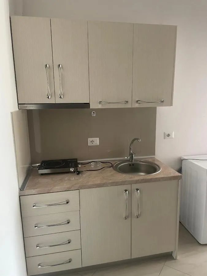Xhulio Apartments Sarandë Albania