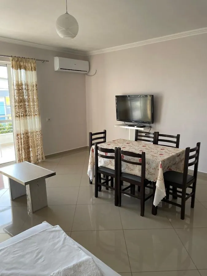 Xhulio Apartments Sarandë Albania